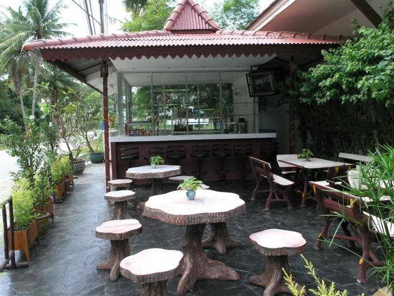Kamala Beach Inn Phuket Buitenkant foto