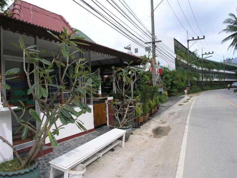 Kamala Beach Inn Phuket Buitenkant foto